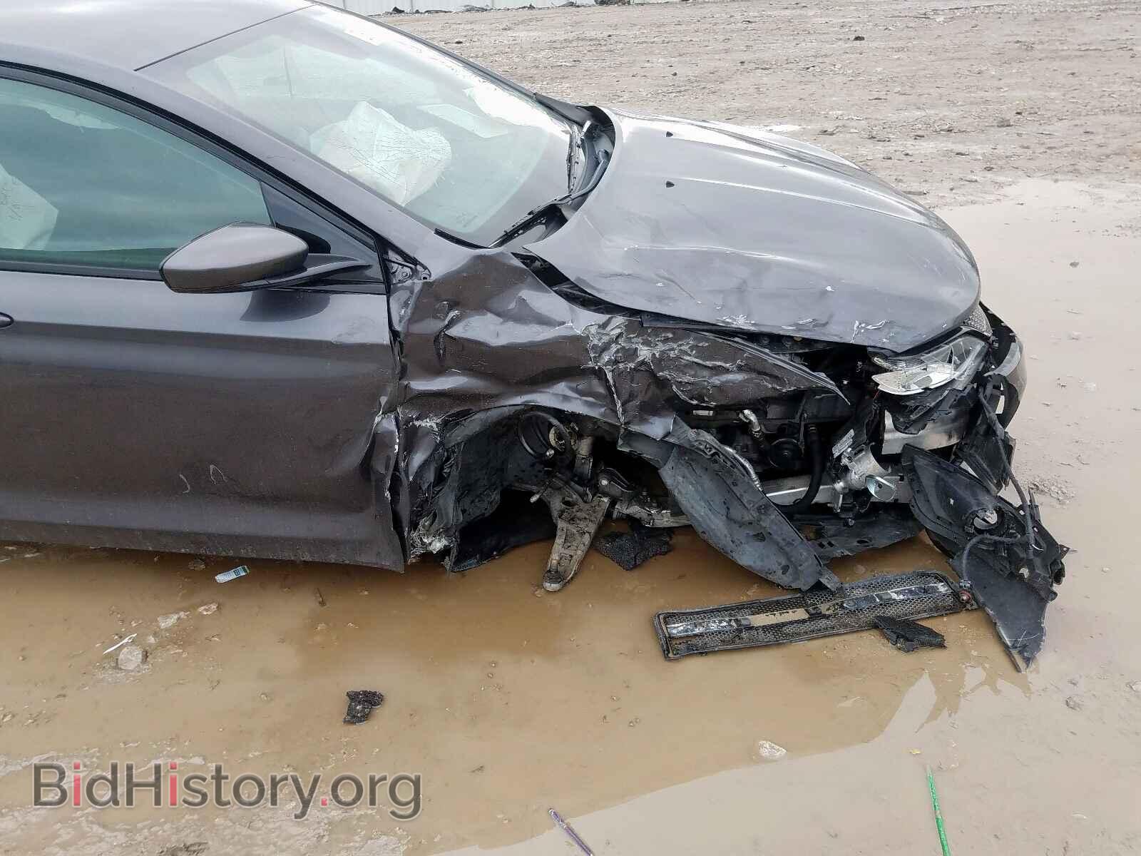 2016 CHRYSLER 200 - VIN: 1C3CCCBB0GN151006 - Фото 9