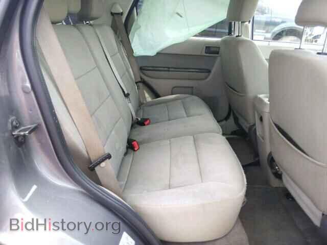 2011 FORD ESCAPE - VIN: 1FMCU9D73BKA62458 - Фото 6