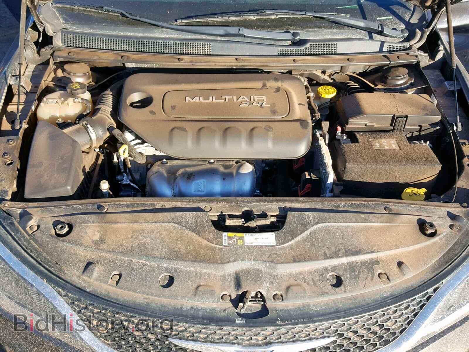 2015 CHRYSLER 200 - VIN: 1C3CCCAB1FN653958 - Photo 7