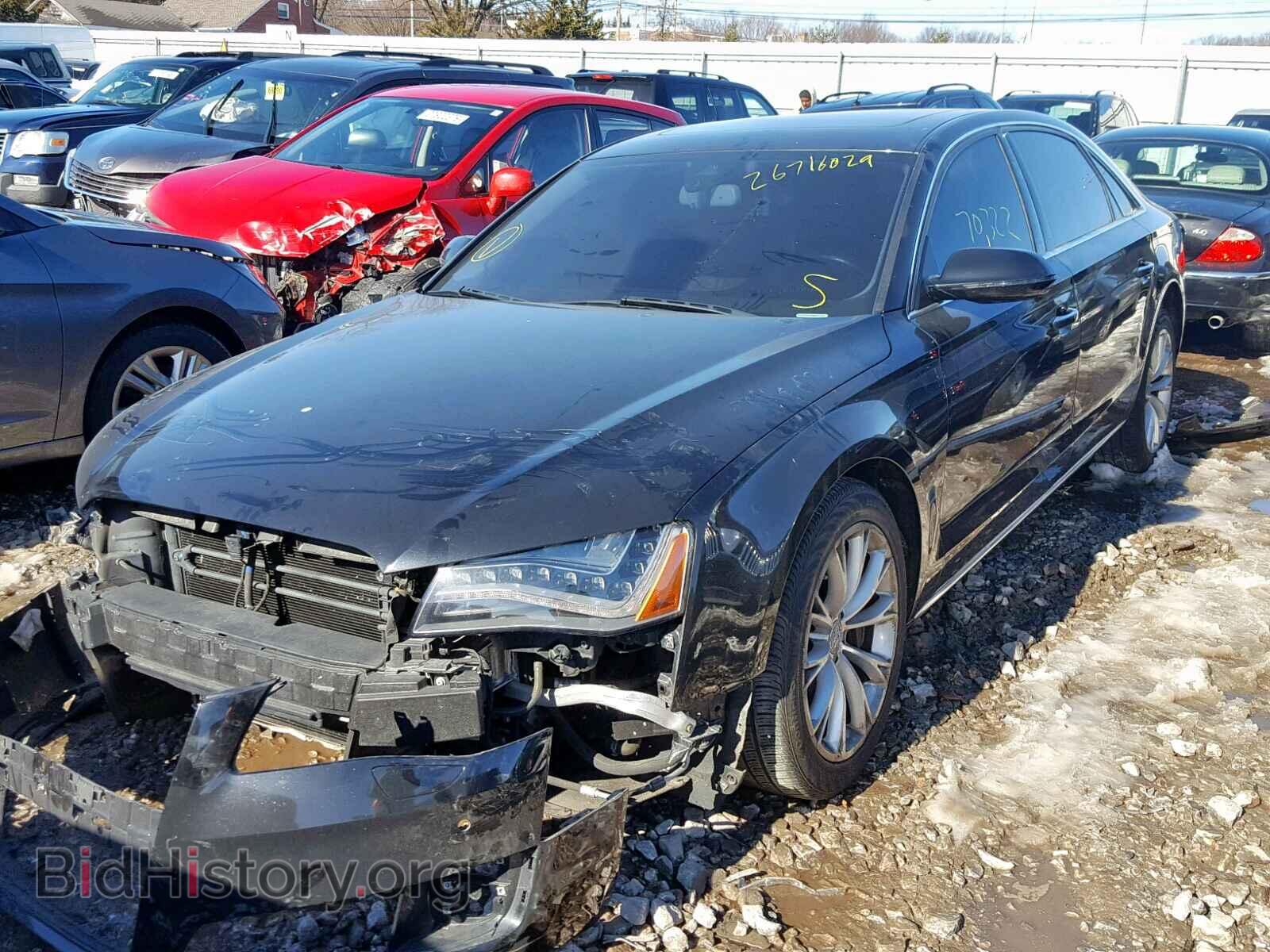 2011 AUDI A8 - VIN: WAURVAFD8BN012991 - Фото 2