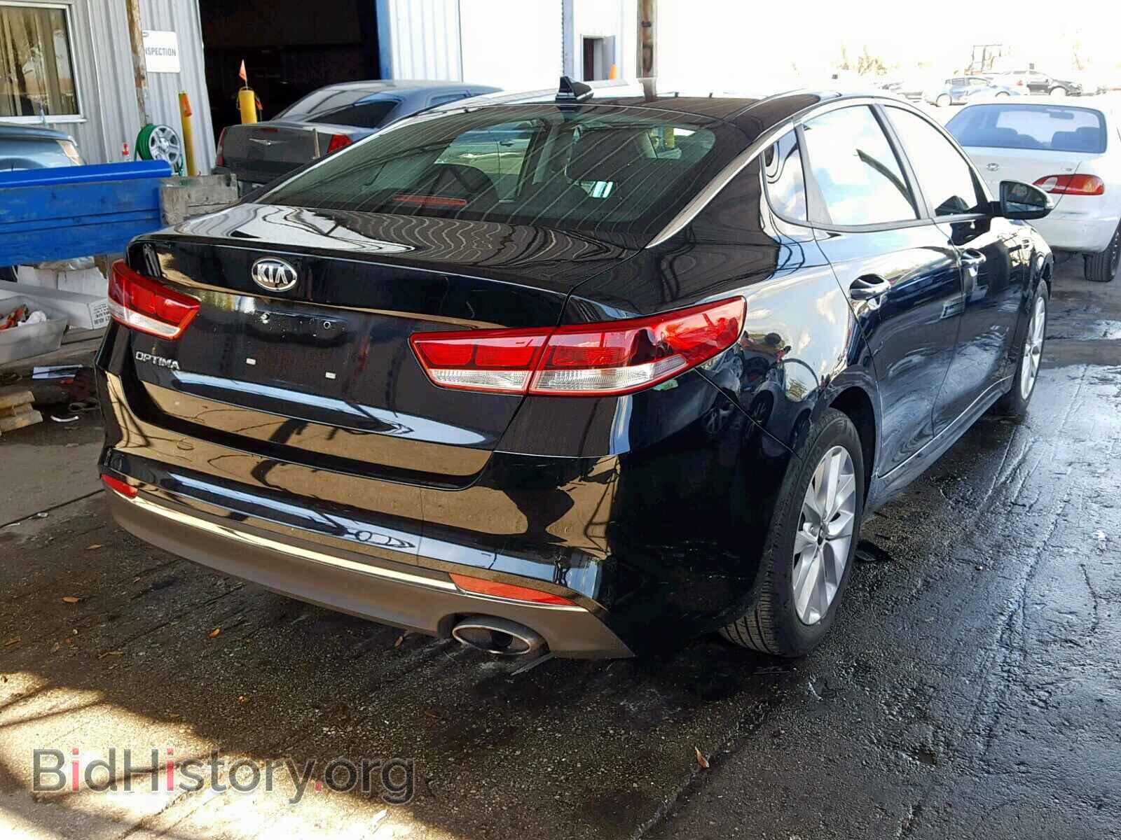 2017 KIA OPTIMA - VIN: 5XXGT4L39HG124801 - Фото 4