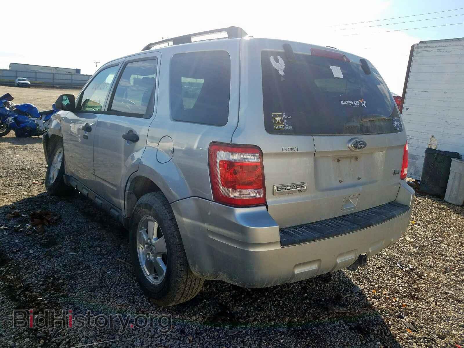 2011 FORD ESCAPE - VIN: 1FMCU9DG8BKB51555 - Фото 3