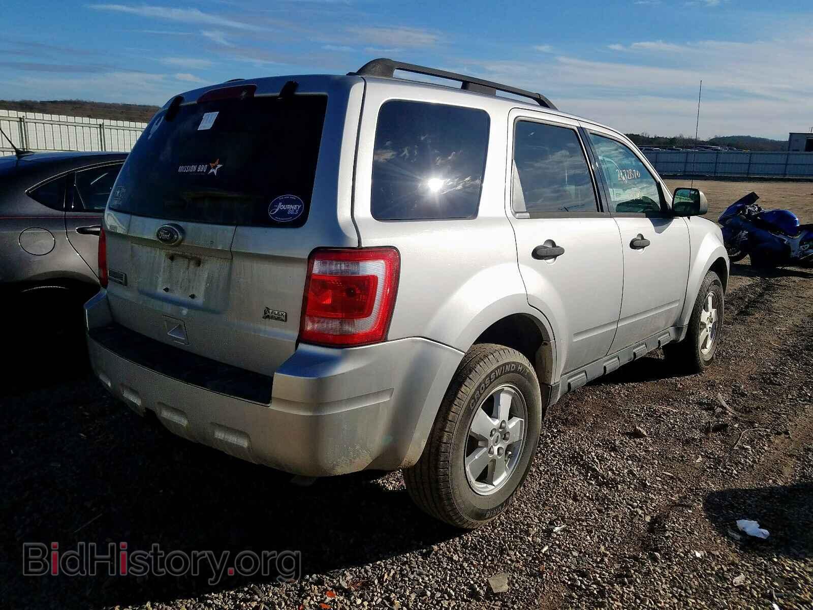2011 FORD ESCAPE - VIN: 1FMCU9DG8BKB51555 - Фото 4