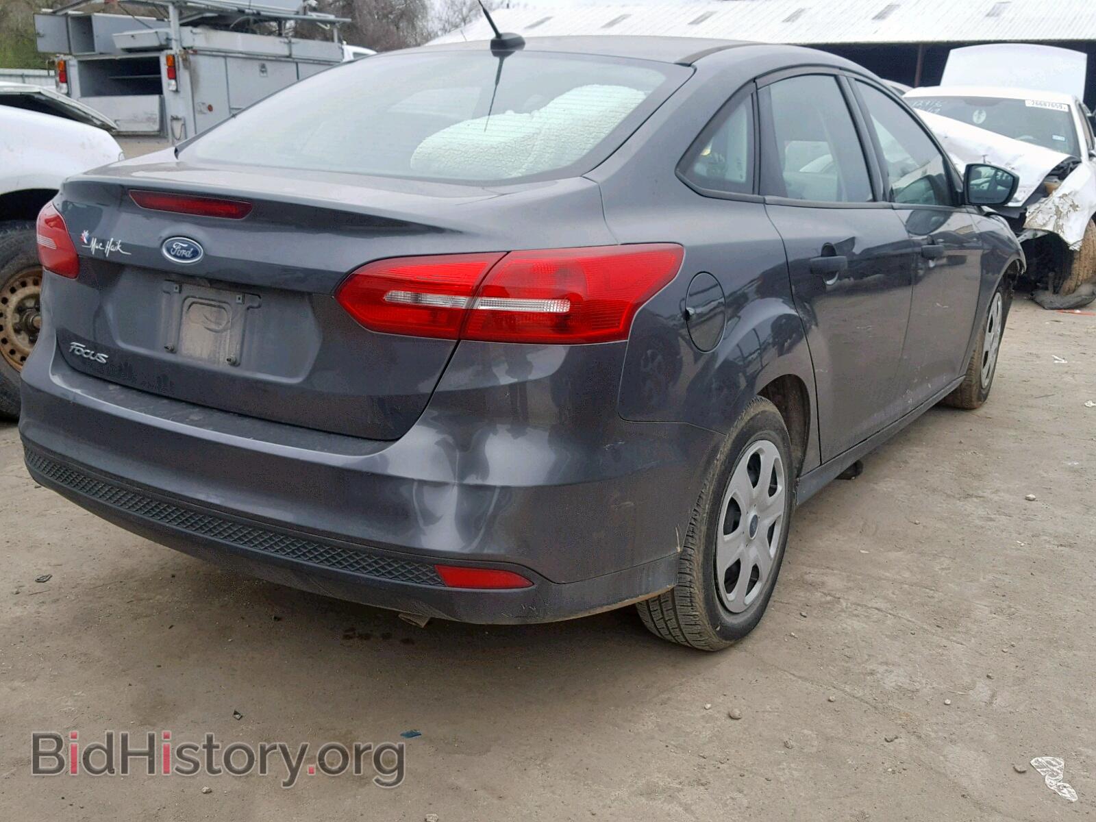 2017 FORD FOCUS - VIN: 1FADP3E20HL303370 - Фото 4