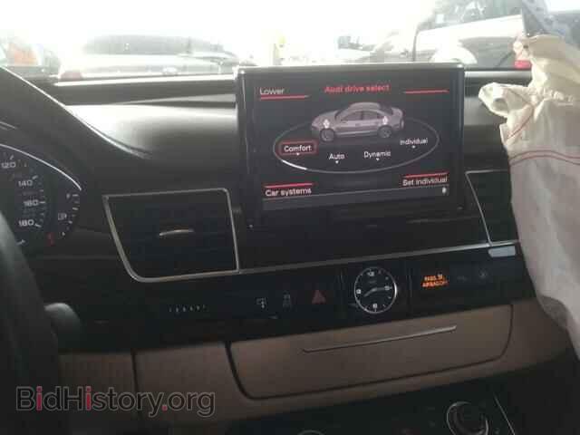 2011 AUDI A8 - VIN: WAURVAFD6BN020488 - Фото 10