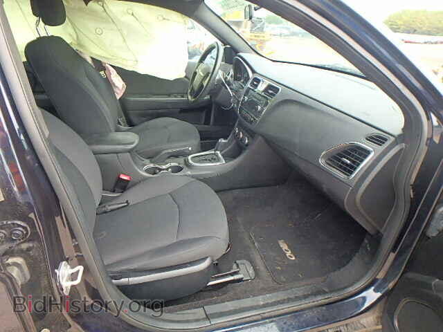 2012 CHRYSLER 200 - VIN: 1C3CCBAGXCN235870 - Фото 5
