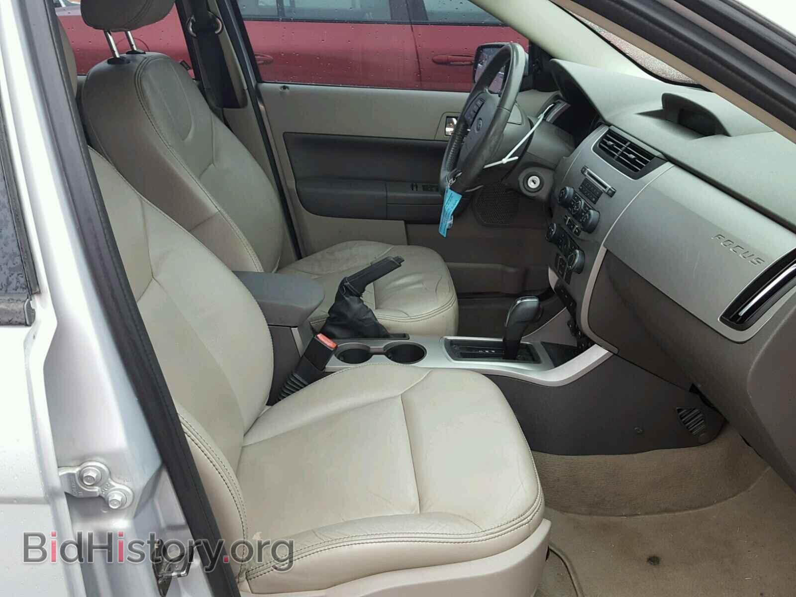 2008 FORD FOCUS - VIN: 1FAHP35N78W101524 - Фото 5