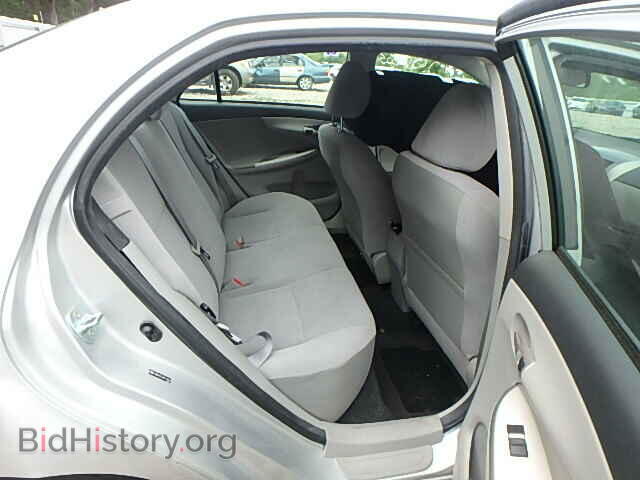 2011 TOYOTA COROLLA - VIN: JTDBU4EE6B9129500 - Фото 6