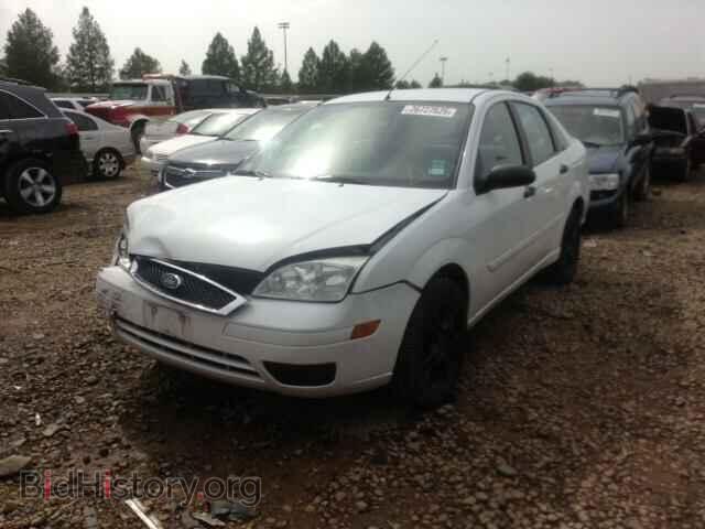 2006 FORD FOCUS - VIN: 1FAHP34N96W210971 - Фото 2