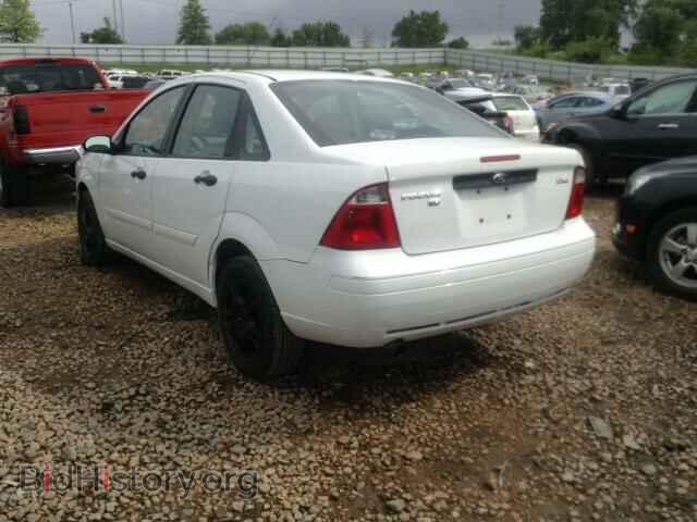 2006 FORD FOCUS - VIN: 1FAHP34N96W210971 - Фото 3