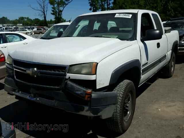 2005 CHEVROLET SILVERADO - VIN: 1GCHC29U95E283214 - Фото 2
