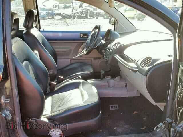 2000 VOLKSWAGEN BEETLE - VIN: 3VWCD21C2YM419530 - Фото 5