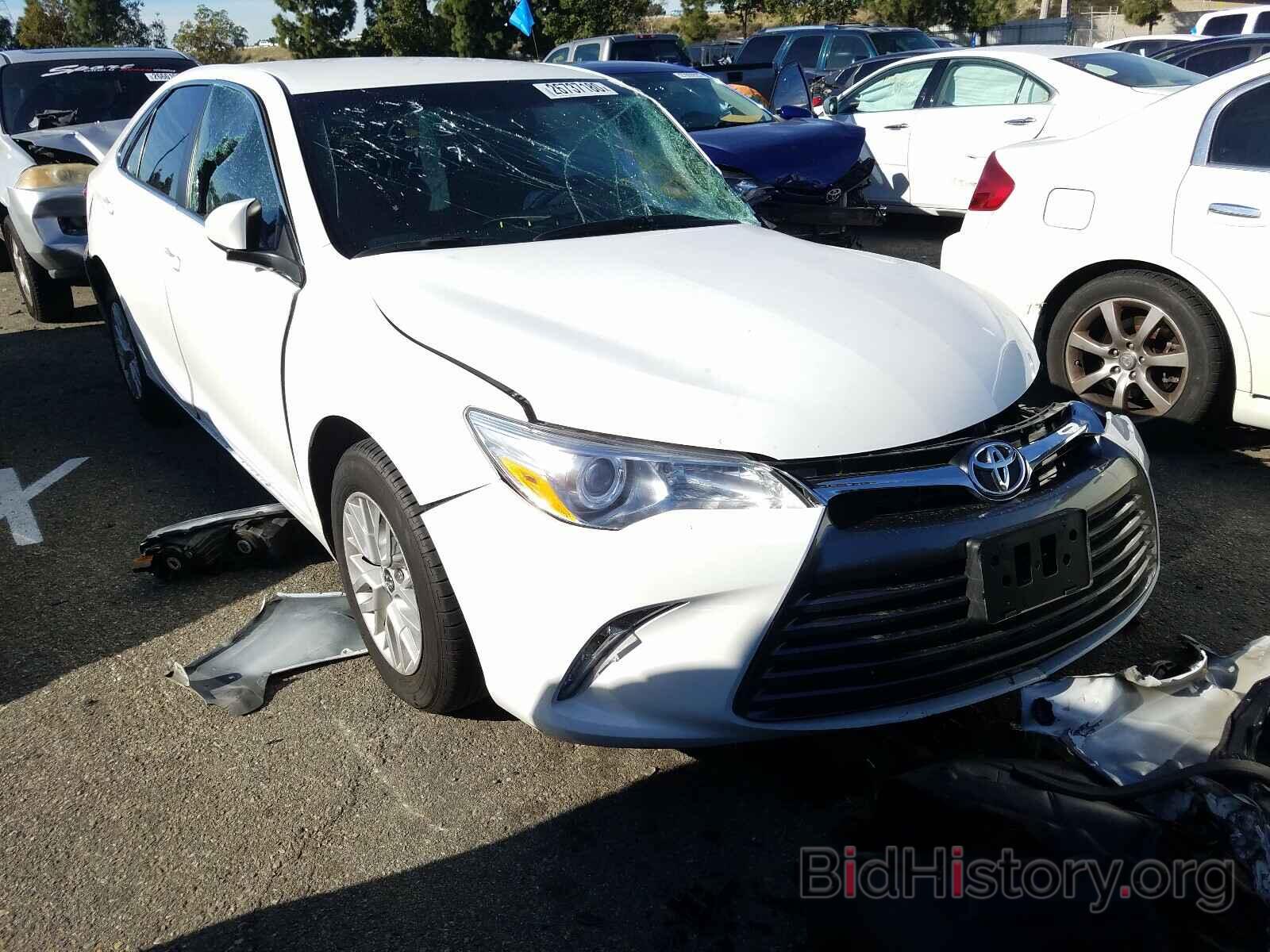 Photo 4T4BF1FK4GR581979 - TOYOTA CAMRY 2016