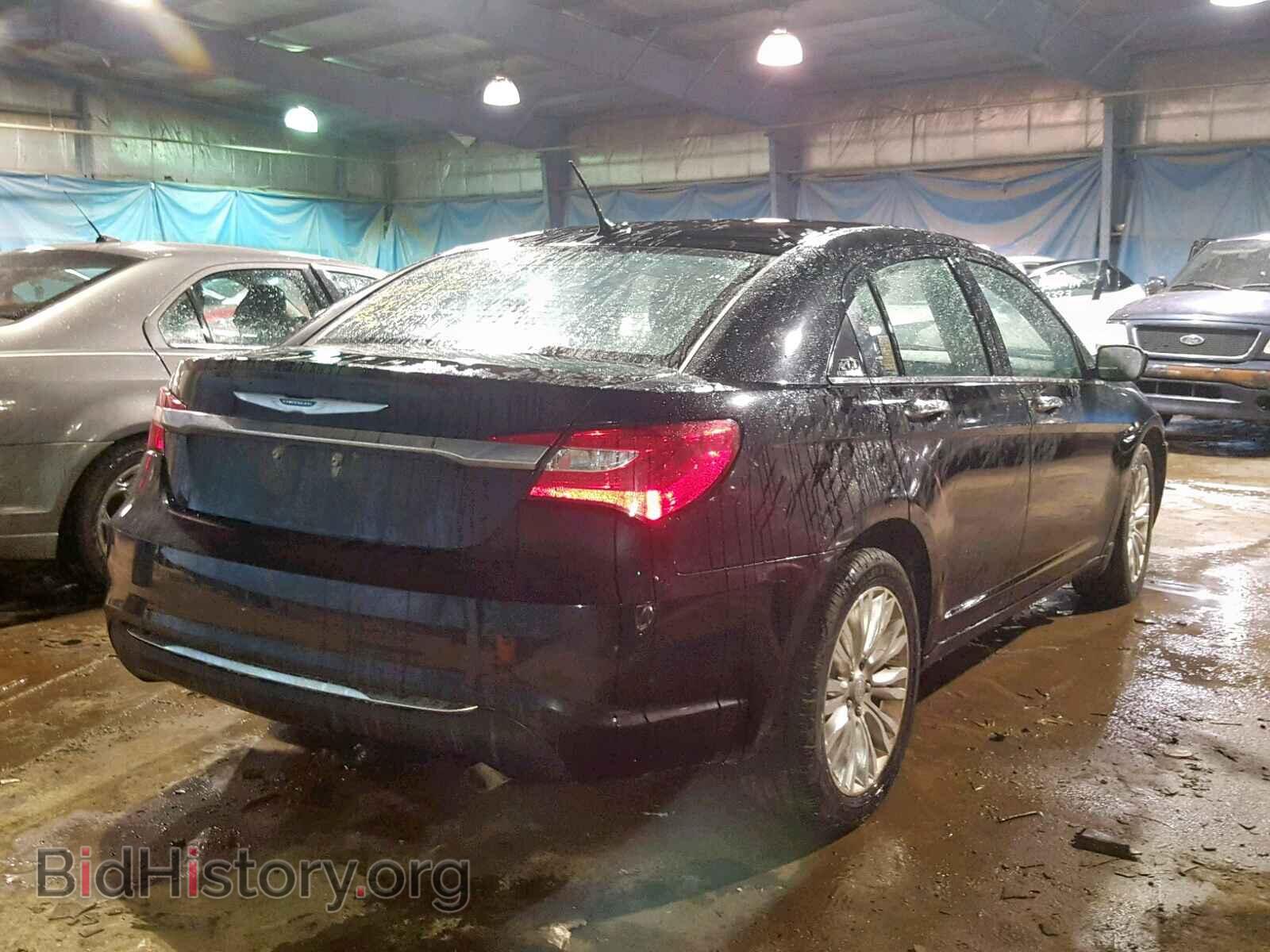 2011 CHRYSLER 200 - VIN: 1C3BC2FB7BN558667 - Photo 4