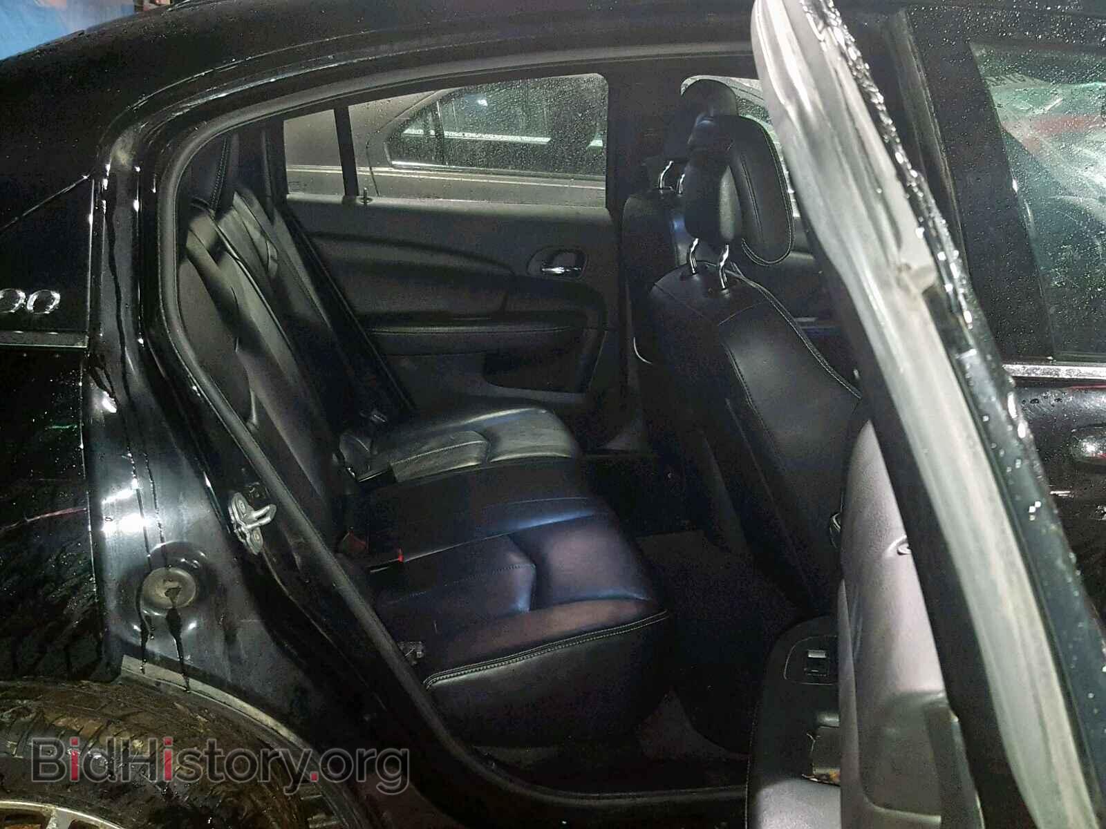 2011 CHRYSLER 200 - VIN: 1C3BC2FB7BN558667 - Photo 6