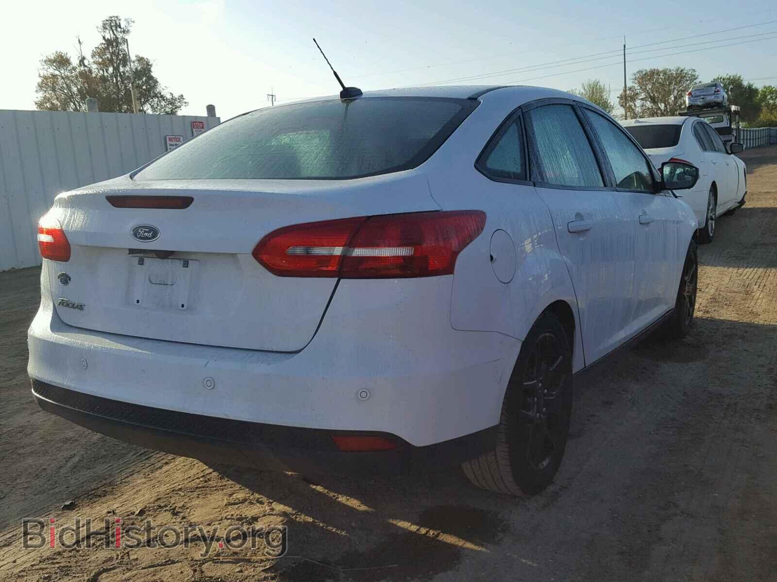 2016 FORD FOCUS - VIN: 1FADP3F26GL330182 - Photo 4