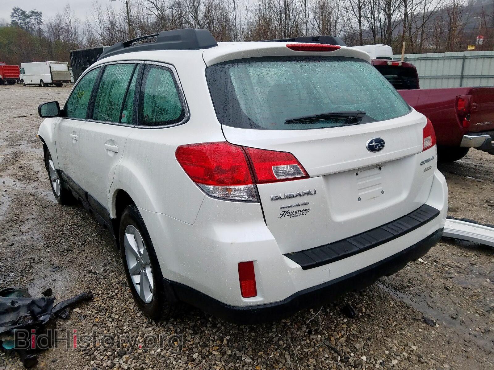 2014 SUBARU OUTBACK - VIN: 4S4BRBAC9E3211895 - Фото 3