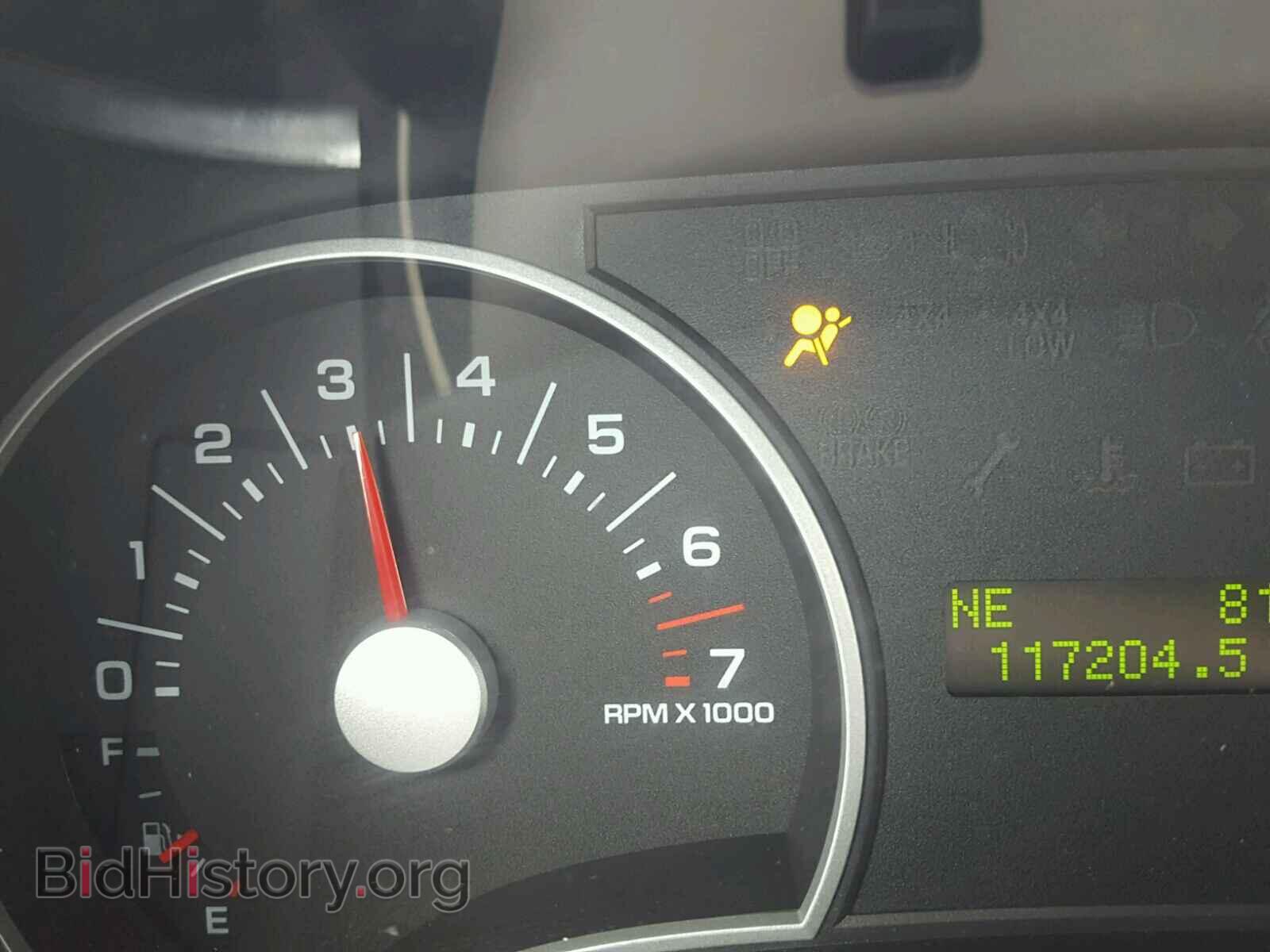 2006 FORD EXPLORER - VIN: 1FMEU63EX6UB20499 - Фото 8