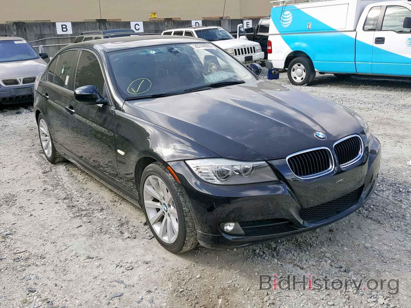 Photo WBAPH7C53BE675352 - BMW 328 I 2011