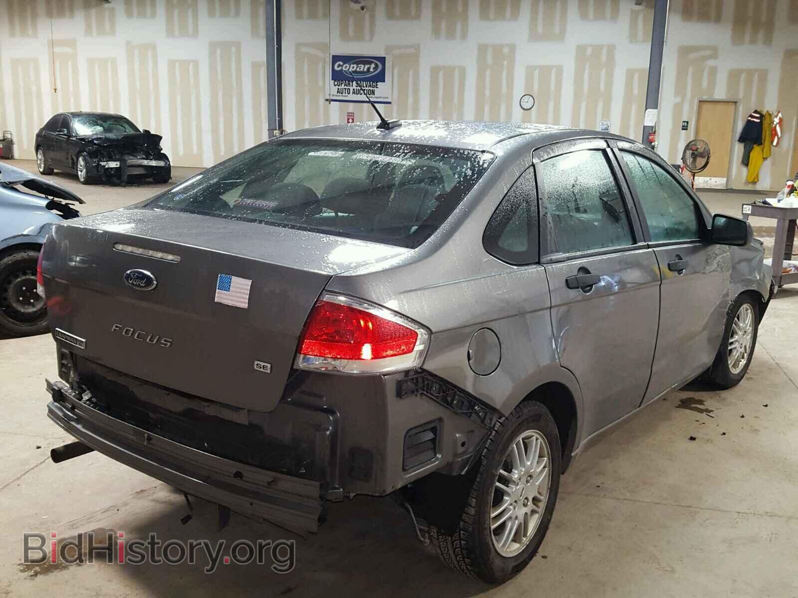 2011 FORD FOCUS - VIN: 1FAHP3FN2BW110055 - Photo 4