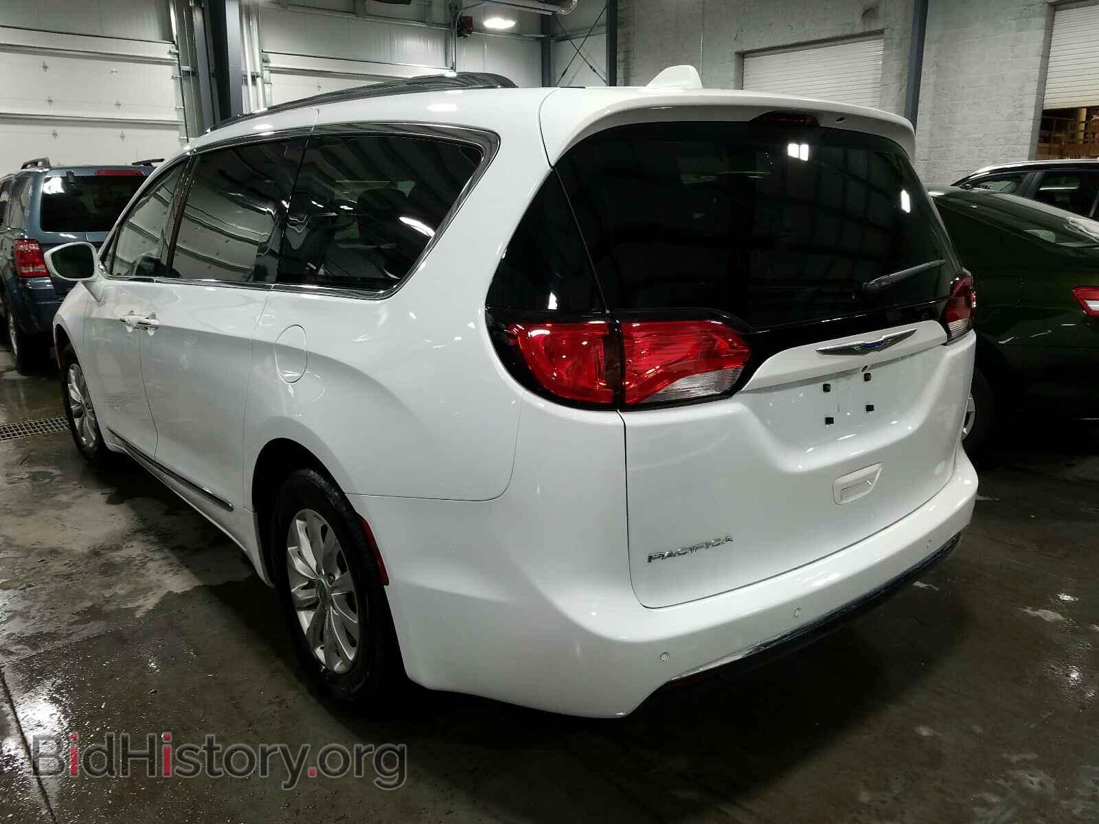 2018 CHRYSLER PACIFICA - VIN: 2C4RC1BG9JR195117 - Фото 3