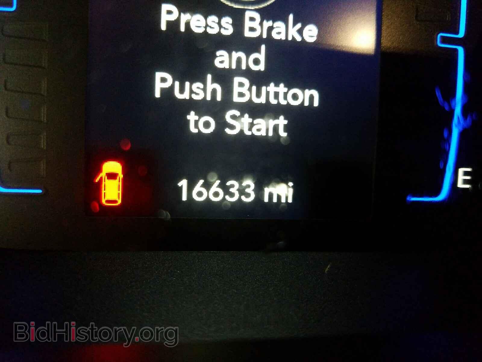 2018 CHRYSLER PACIFICA - VIN: 2C4RC1BG9JR195117 - Фото 8