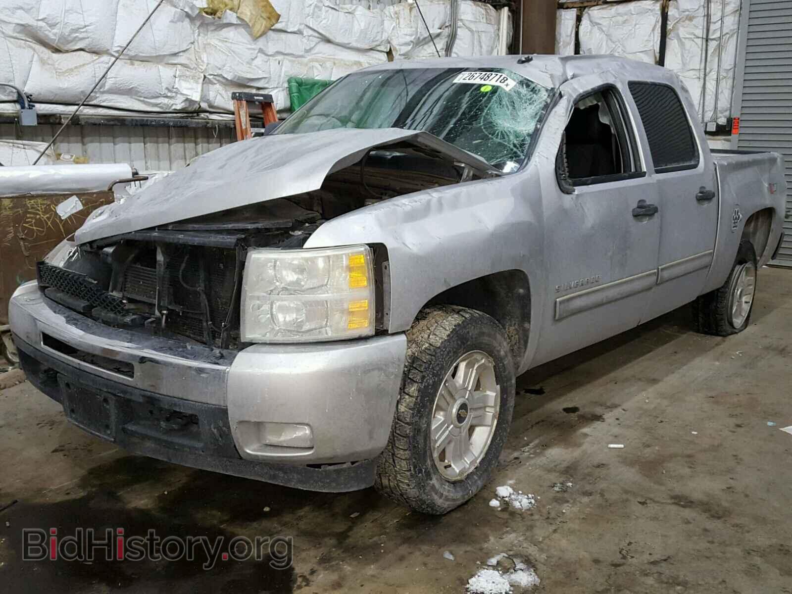 2011 CHEVROLET SILVERADO - VIN: 3GCPKSE30BG403577 - Photo 2