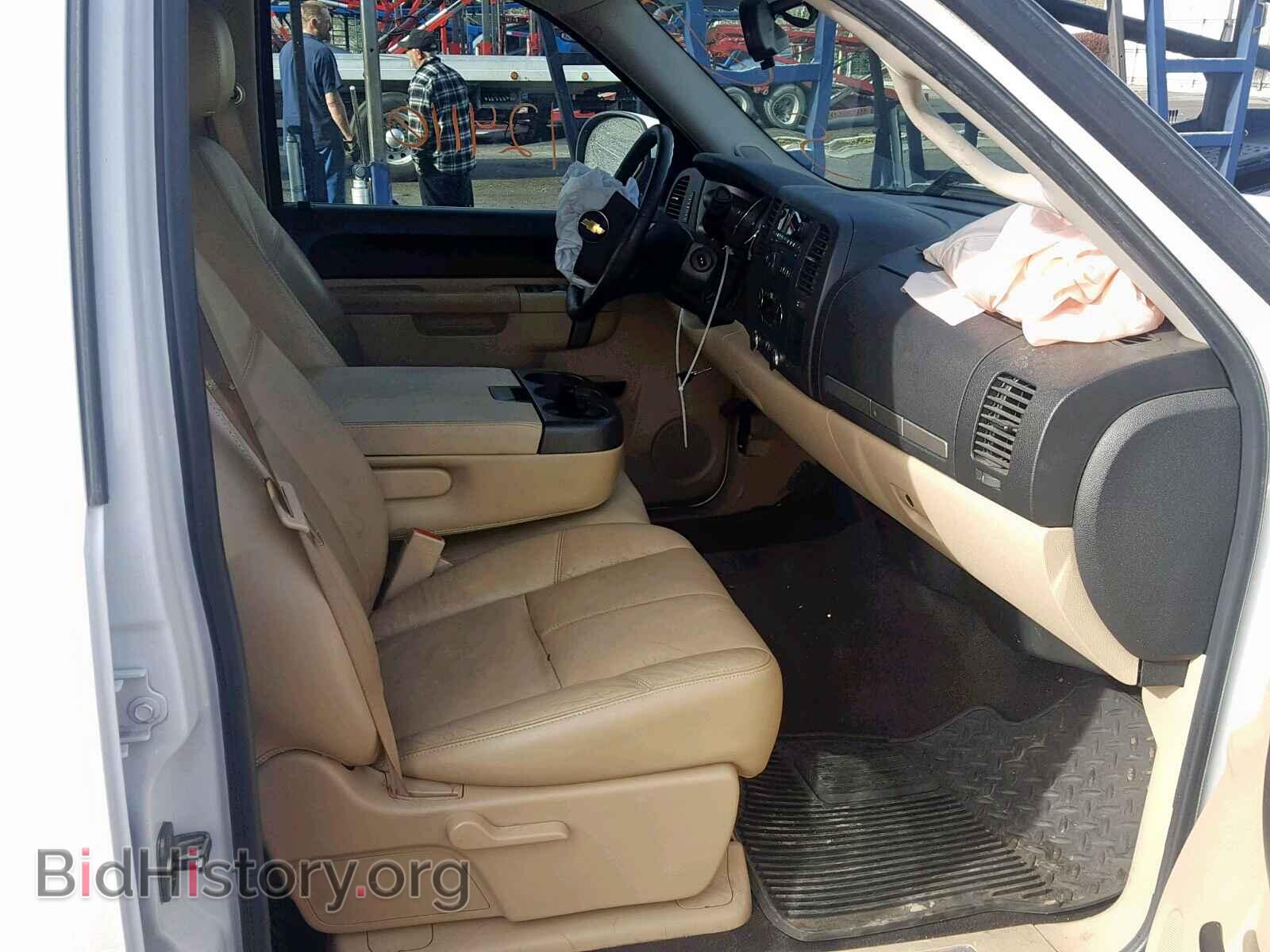 2011 CHEVROLET SILVERADO - VIN: 3GCPCSE01BG167637 - Фото 5