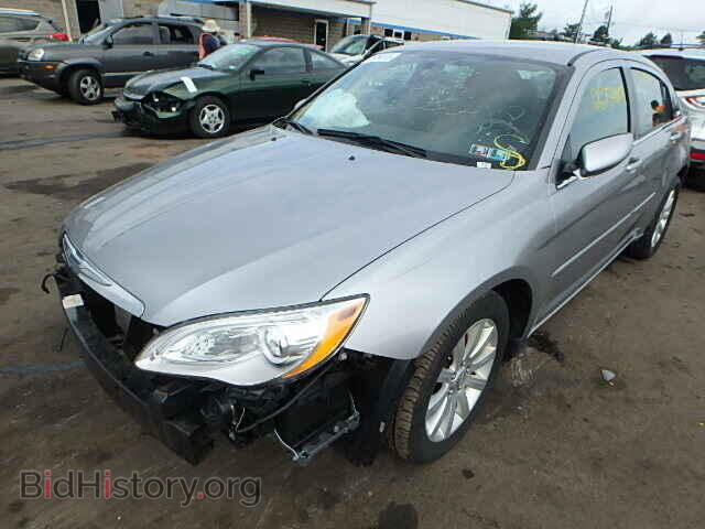 2013 CHRYSLER 200 - VIN: 1C3CCBBB3DN721585 - Фото 2