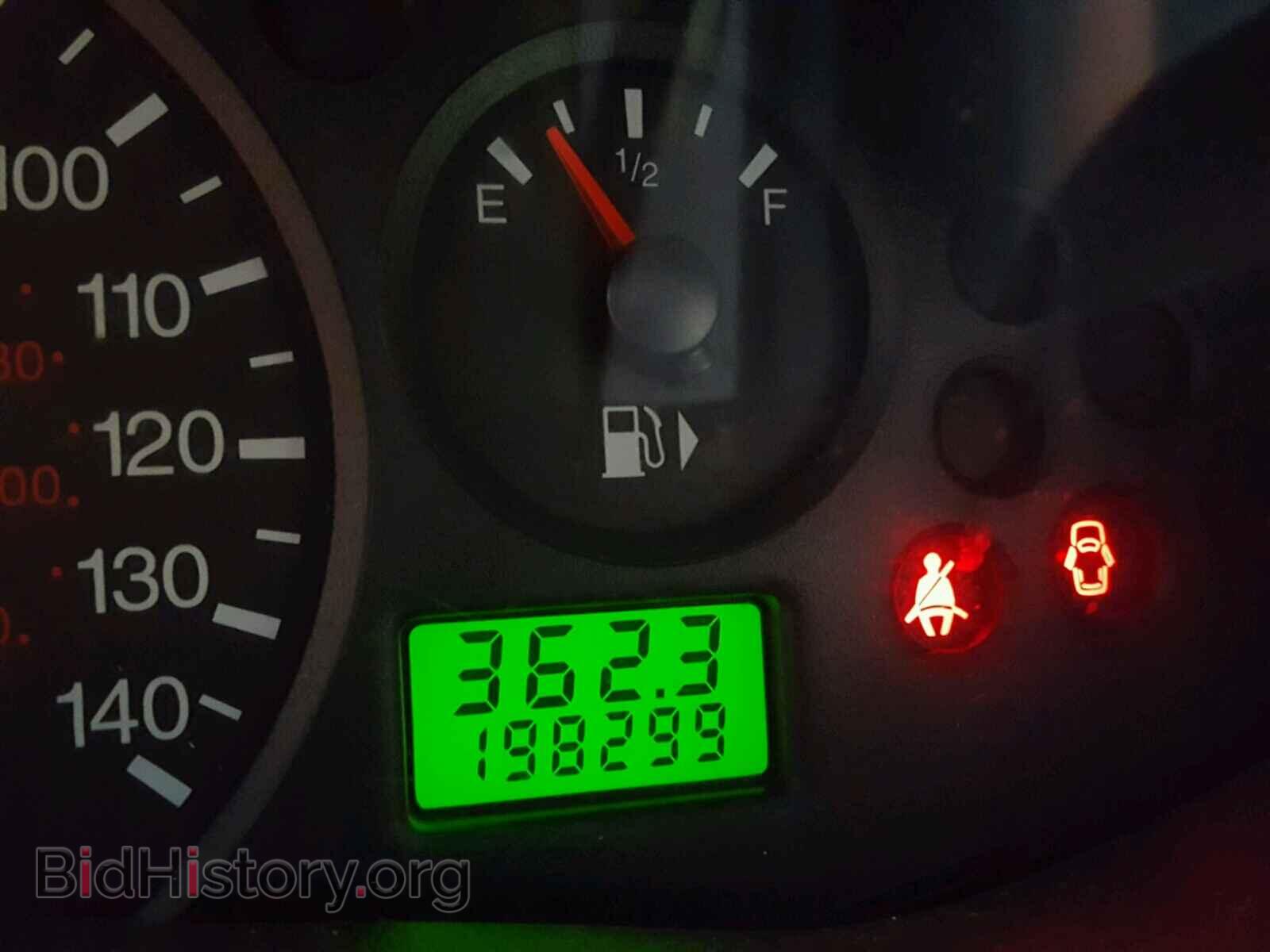 2007 FORD FOCUS - VIN: 1FAFP37N87W110221 - Фото 8