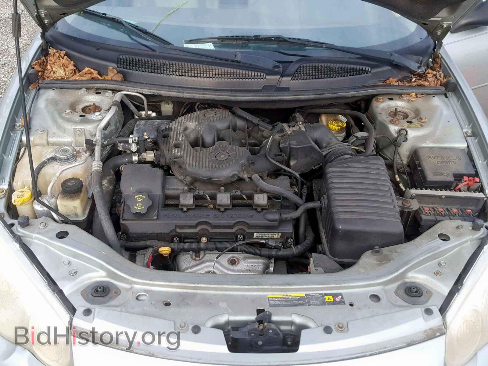 2005 CHRYSLER SEBRING - VIN: 1C3EL56R45N662629 - Фото 7