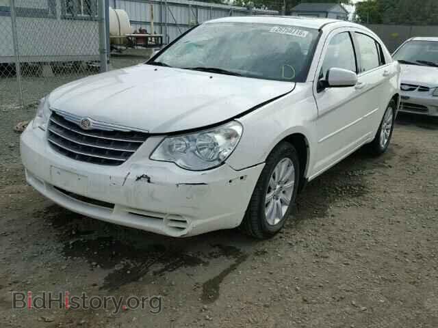 2010 CHRYSLER SEBRING - VIN: 1C3CC5FD4AN156028 - Фото 2