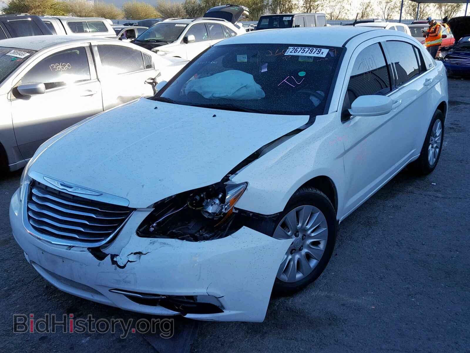 2014 CHRYSLER 200 - VIN: 1C3CCBABXEN145335 - Photo 2