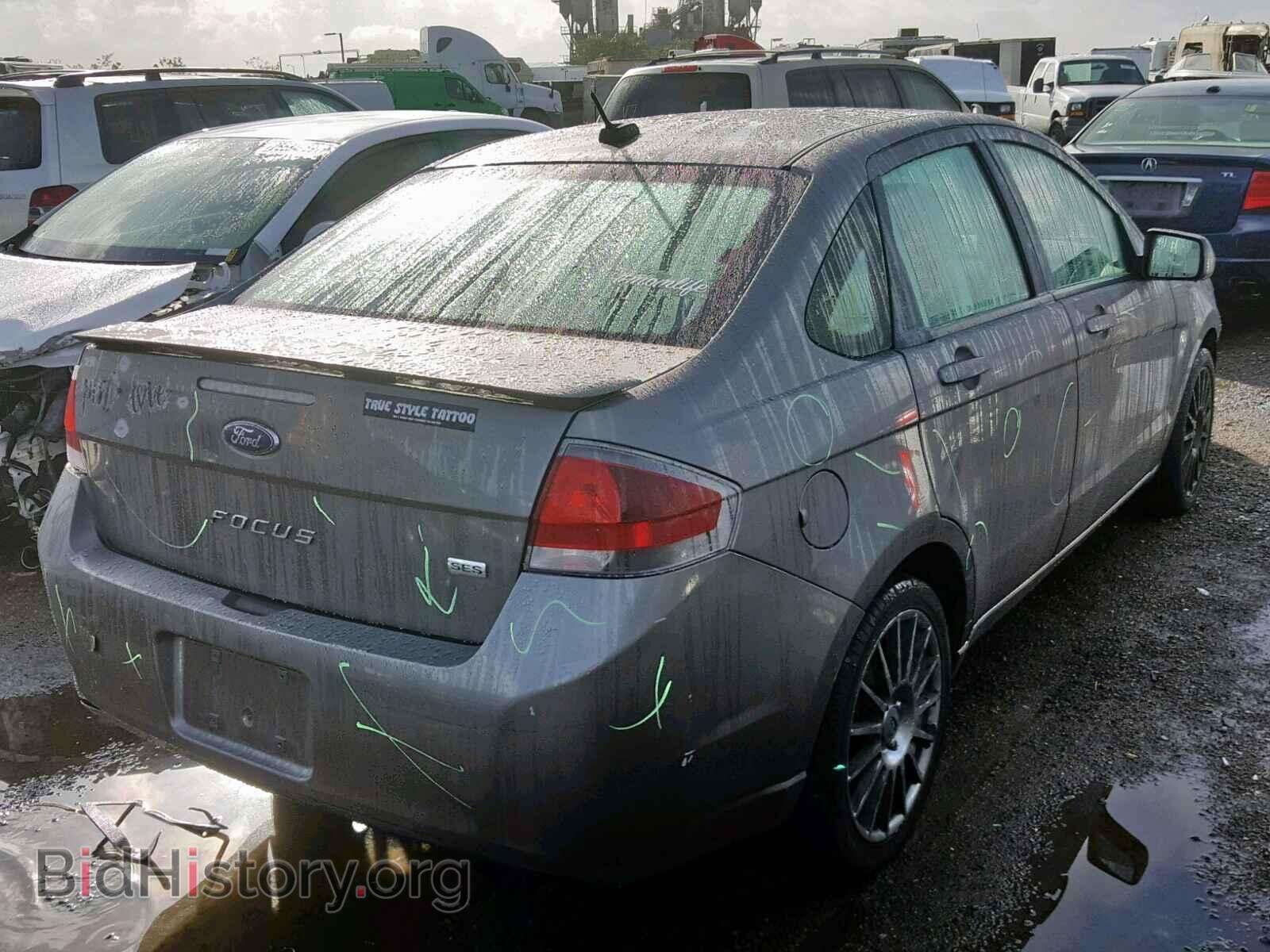 2010 FORD FOCUS - VIN: 1FAHP3GN9AW174641 - Фото 4