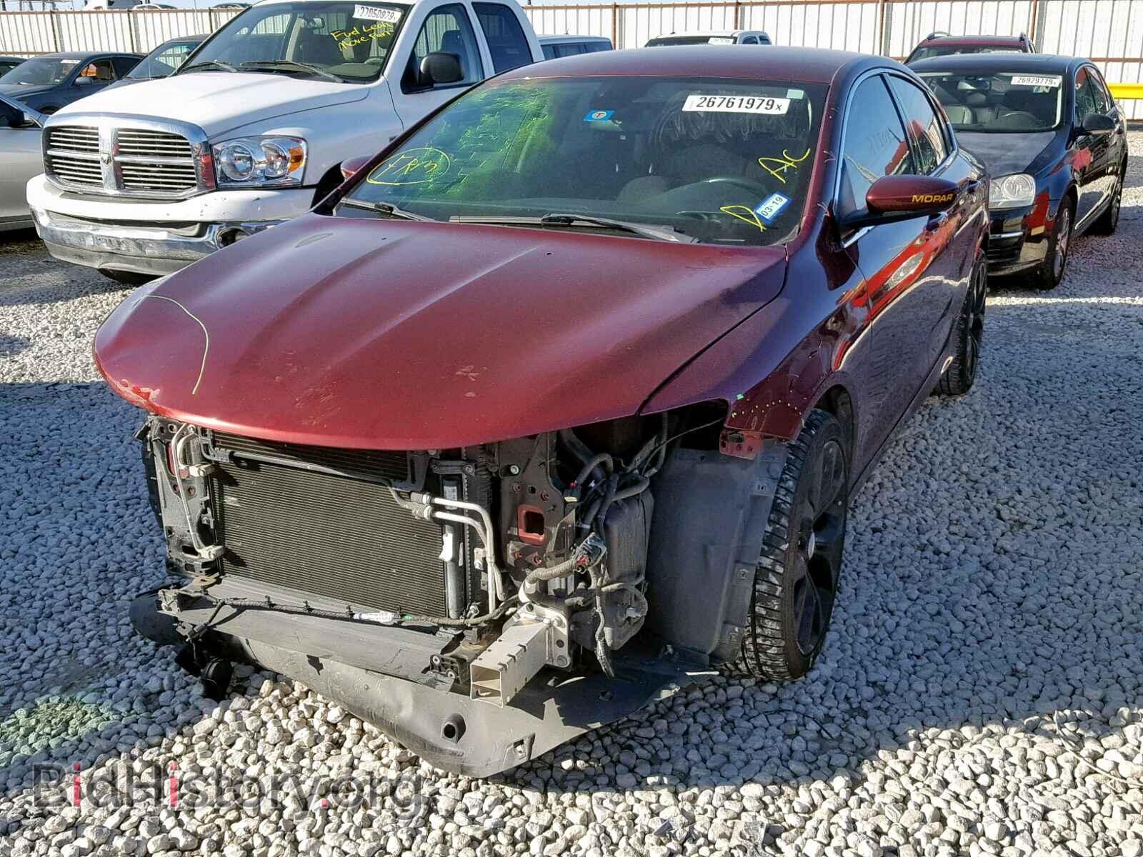 2015 CHRYSLER 200 - VIN: 1C3CCCABXFN590570 - Фото 2