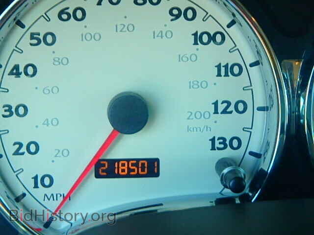 2004 SATURN VUE - VIN: 5GZCZ33D74S835010 - Фото 8