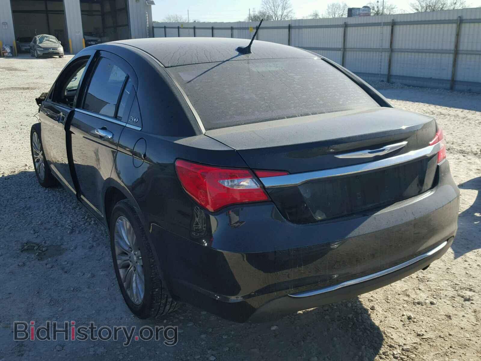 2011 CHRYSLER 200 - VIN: 1C3BC2FB1BN568627 - Фото 3
