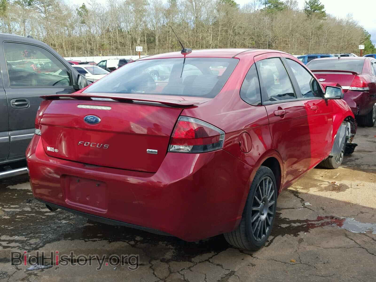 2011 FORD FOCUS - VIN: 1FAHP3GN4BW108046 - Фото 4