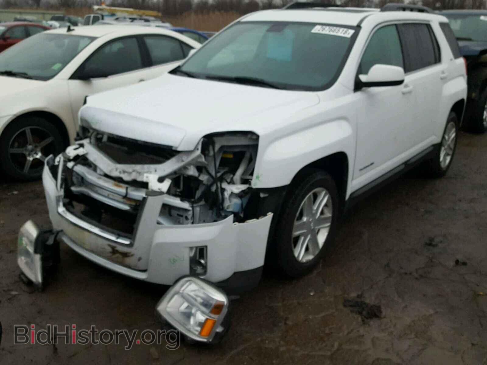 2011 GMC TERRAIN - VIN: 2CTFLUE53B6416037 - Photo 2