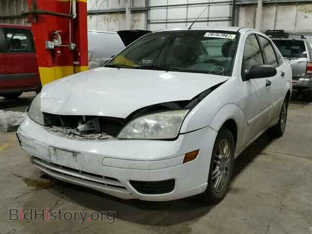 2005 FORD FOCUS - VIN: 1FAFP34N85W131328 - Фото 2