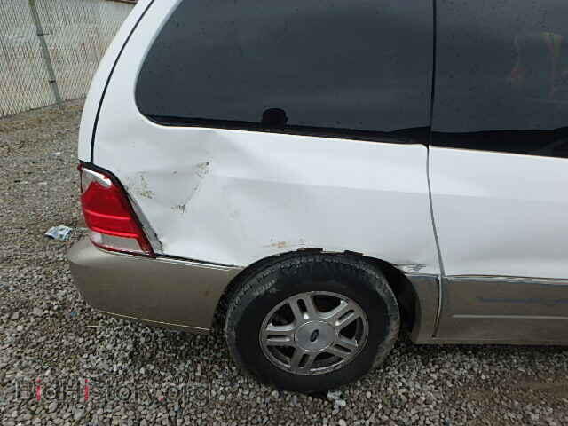 2004 FORD FREESTAR - VIN: 2FMDA58294BA82358 - Фото 9