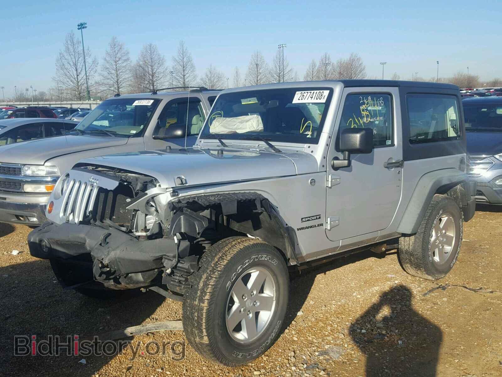 2011 JEEP WRANGLER - VIN: 1J4AA2D19BL549837 - Фото 2