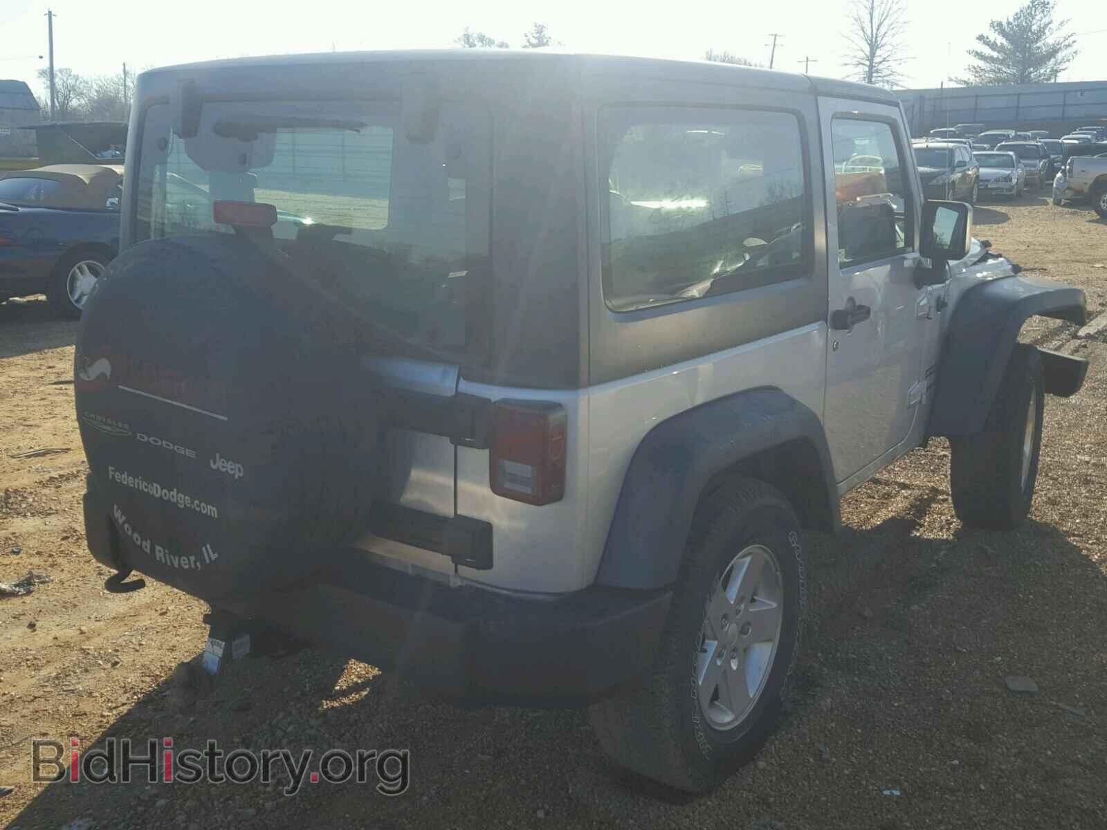 2011 JEEP WRANGLER - VIN: 1J4AA2D19BL549837 - Фото 4
