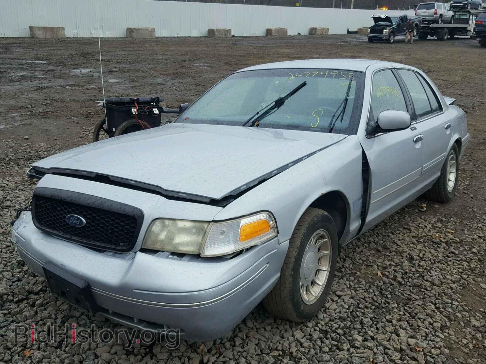 2000 FORD CROWN VIC - VIN: 2FAFP74W9YX214405 - Фото 2