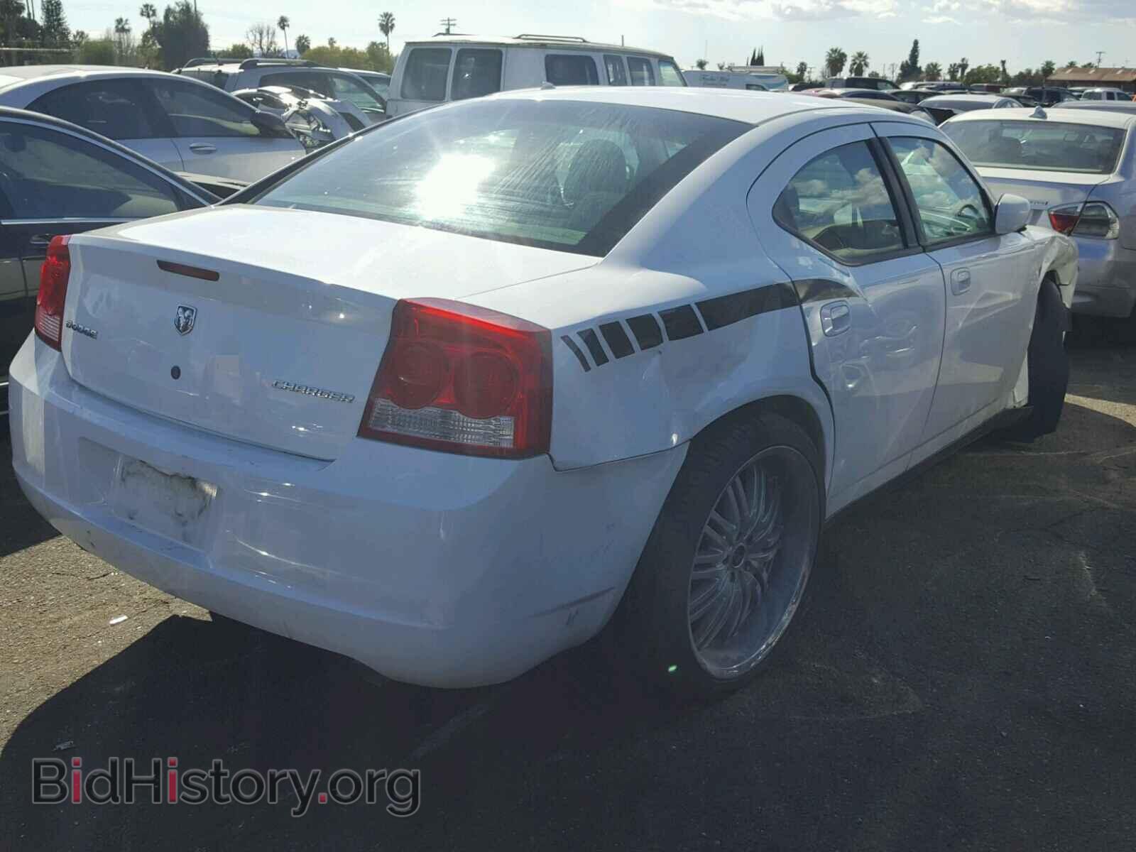 2010 DODGE CHARGER - VIN: 2B3CA4CT2AH305098 - Фото 4