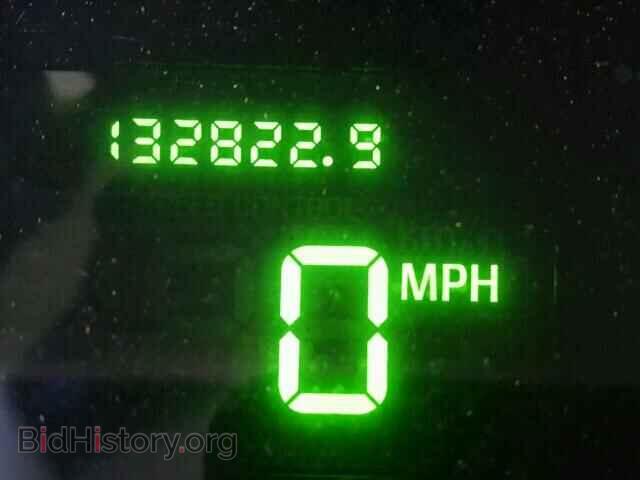 2000 FORD CROWN VIC - VIN: 2FAFP74W3YX139765 - Фото 8