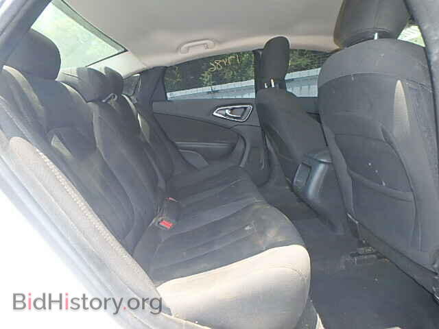 2015 CHRYSLER 200 - VIN: 1C3CCCAB7FN756334 - Photo 6