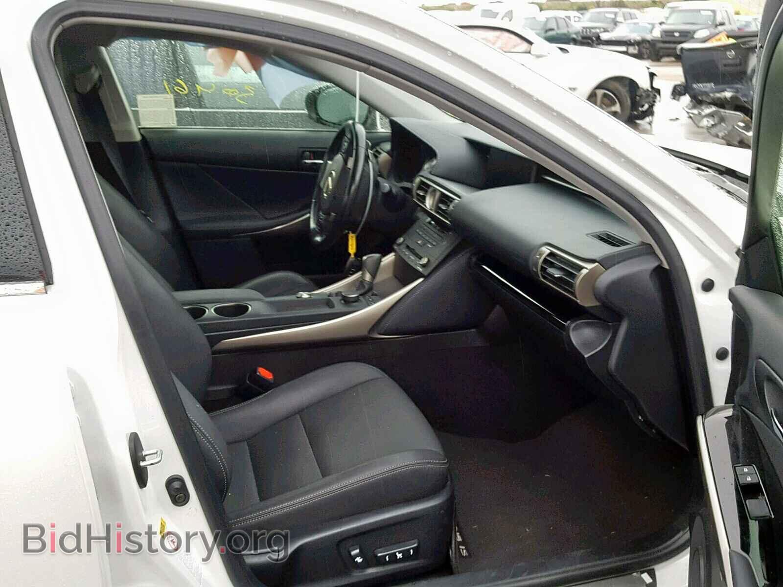 2016 LEXUS IS - VIN: JTHBA1D20G5031977 - Фото 5