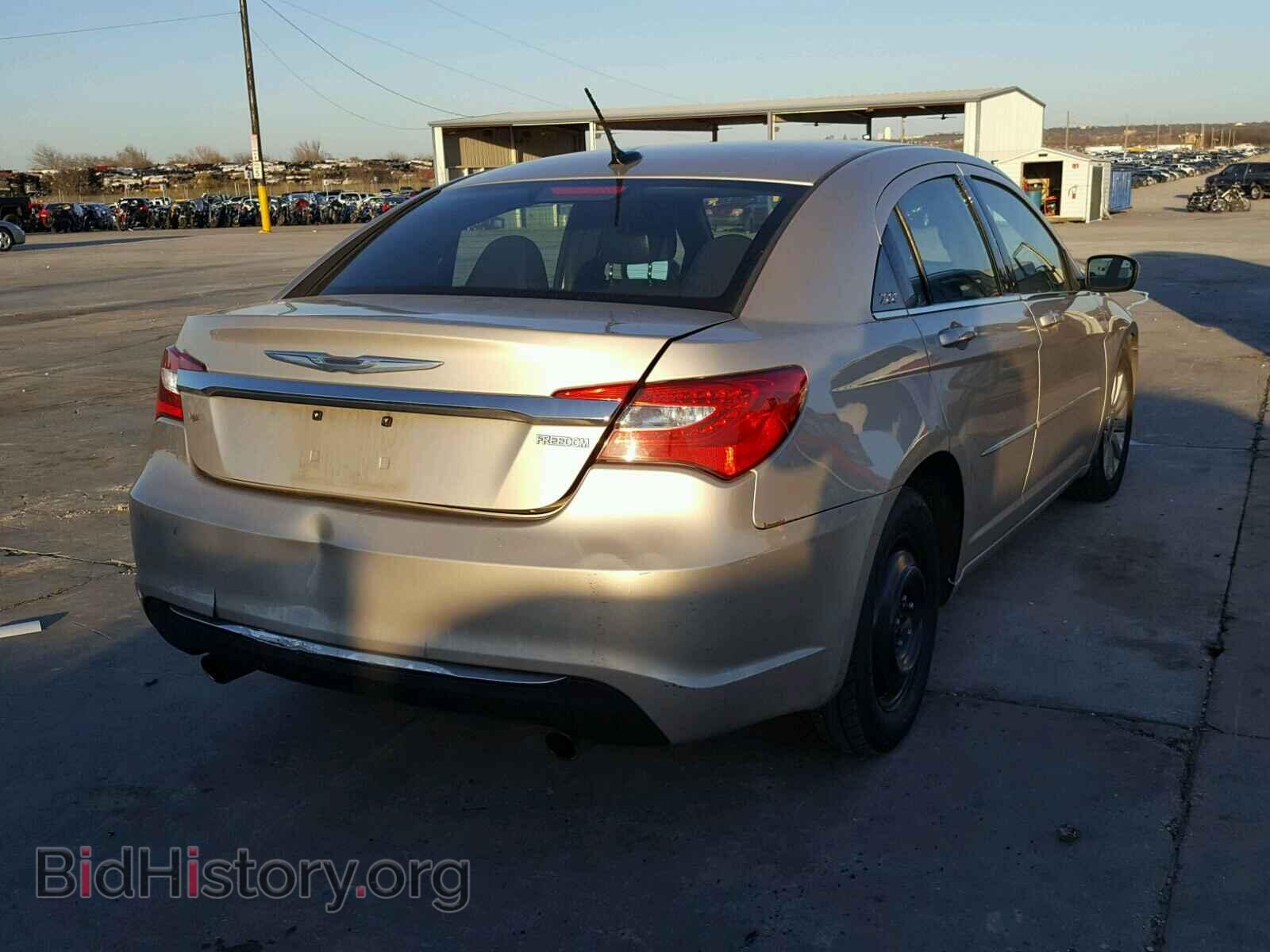 2013 CHRYSLER 200 - VIN: 1C3CCBBG9DN678656 - Фото 4