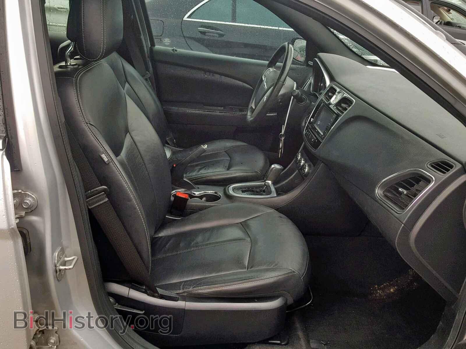 2012 CHRYSLER 200 - VIN: 1C3CCBCBXCN197302 - Фото 5